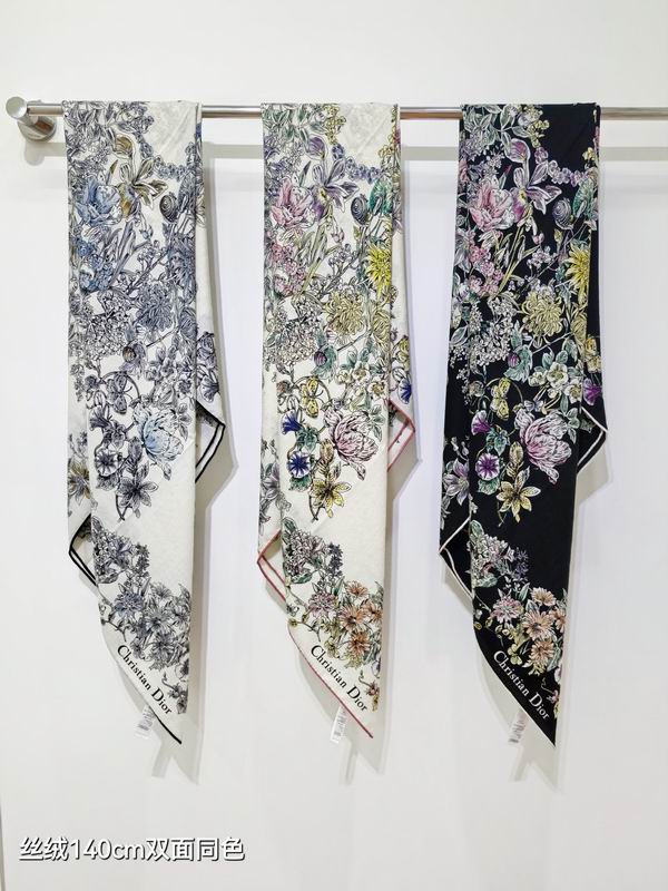 Dior scarf 140X140cm  70%羊绒30%真丝 E110123
